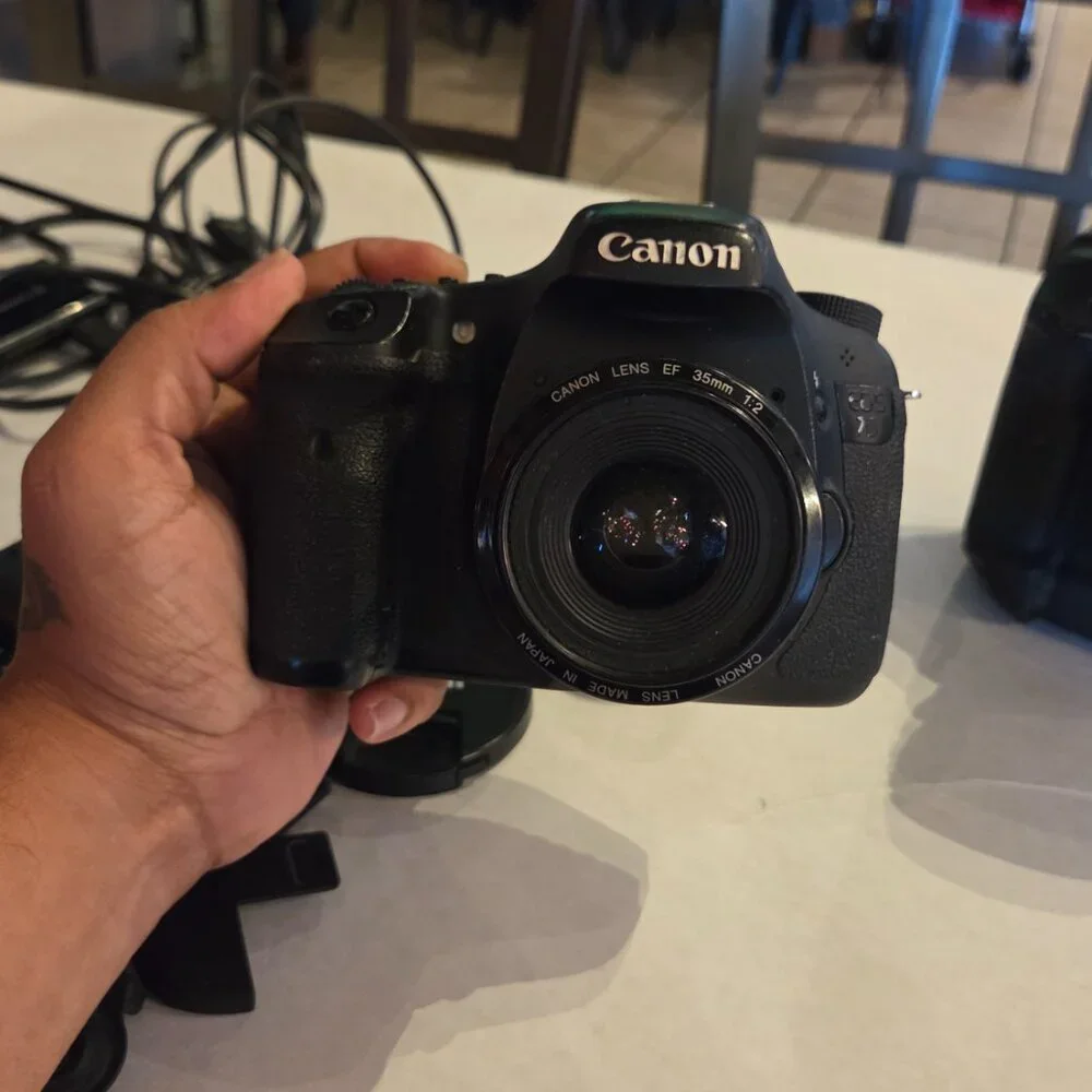 Canon - Picture 16 of 16